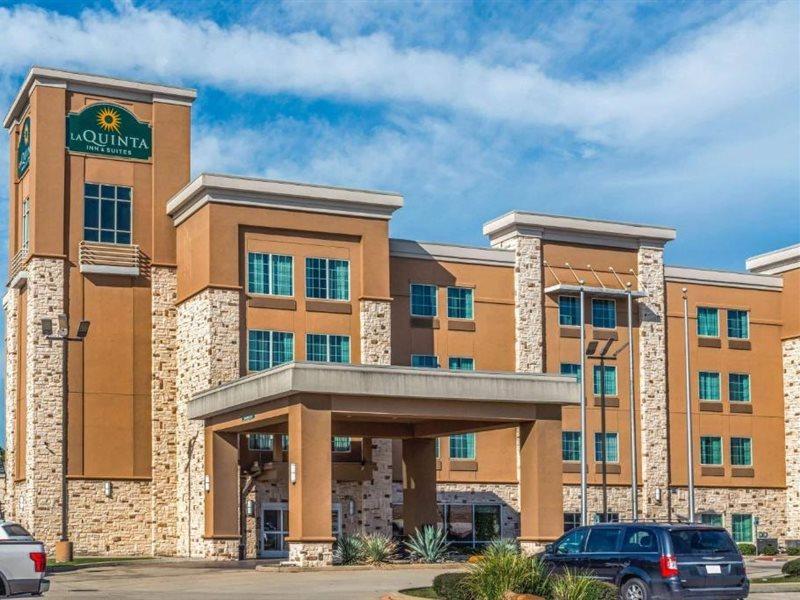 Готель La Quinta By Wyndham Houston Humble Atascocita Екстер'єр фото