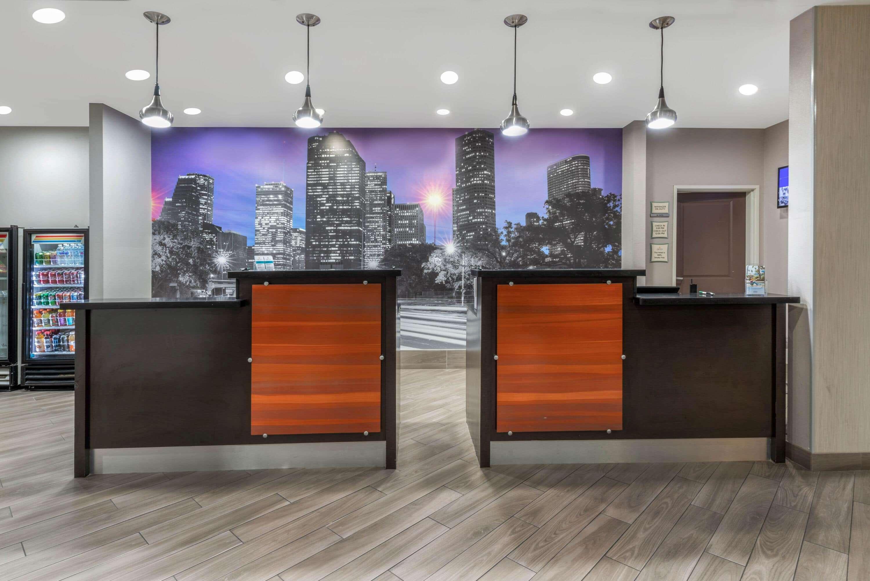 Готель La Quinta By Wyndham Houston Humble Atascocita Екстер'єр фото